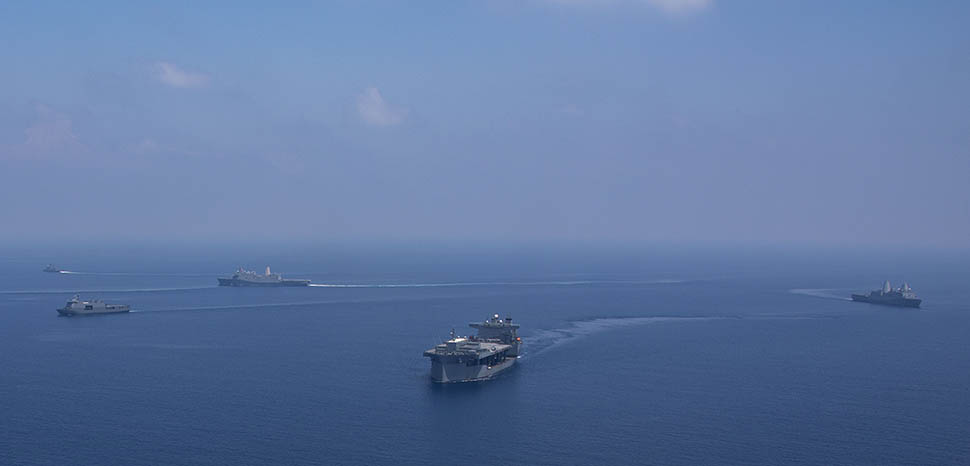 Спор в Южно-Китайском море: «серая зона» Китая сокращается.