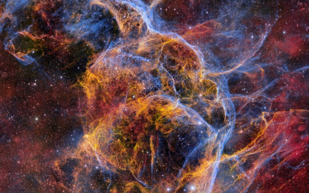 Замедленный взрыв. Новое ошеломляющее изображение с разрешением 1,3 гигапикселя показывает огромную звезду, взорвавшуюся почти 11 000 лет назад.
